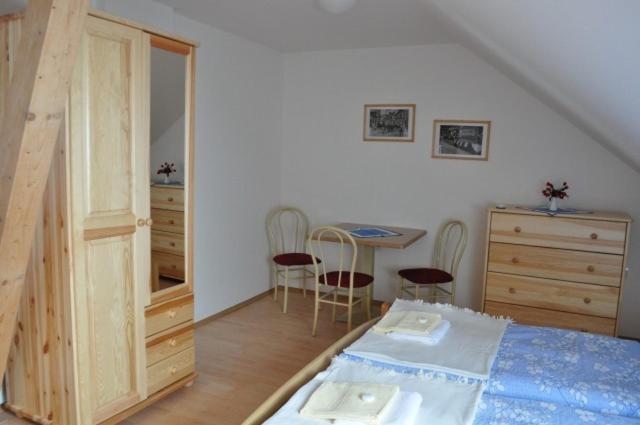 Hostinec Vo Visnovom Стара-Тура Номер фото